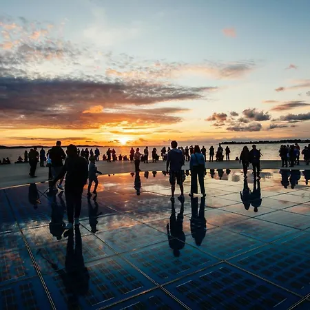 Vacay Zadar- Modern With Terrace & Private Parking Apartamento *