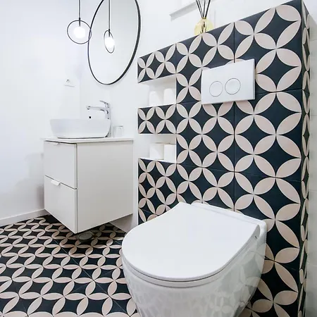 Apartment Vacay With Terrace And Parking *