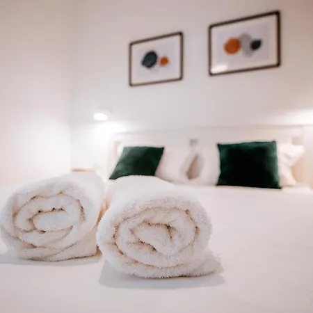 Vacay Zadar- Modern Apartment With Terrace & Private Parking *