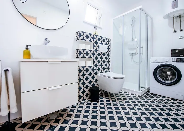 Vacay Zadar- Modern Apartment With Terrace & Private Parking *